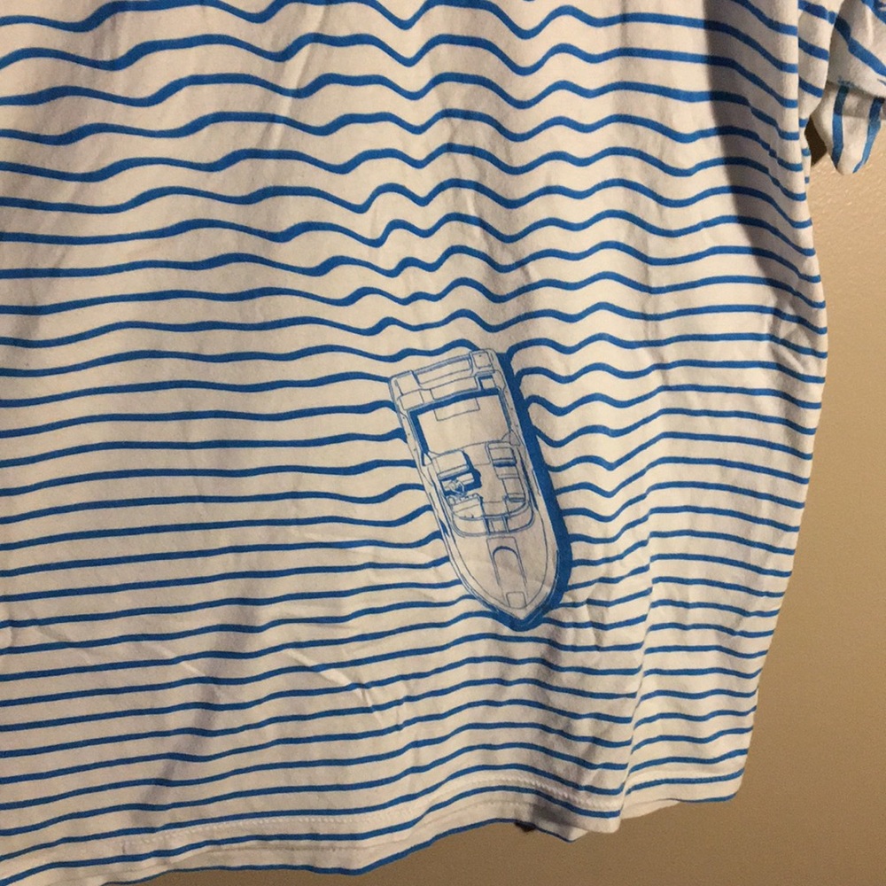 Wake Design tee - Picture 2 of 3